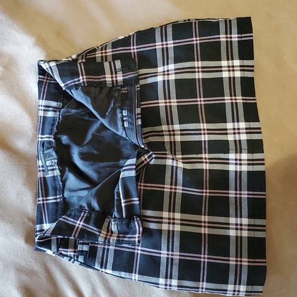 Forever21 plaid miniskirt size XS - Picture 2 of 3